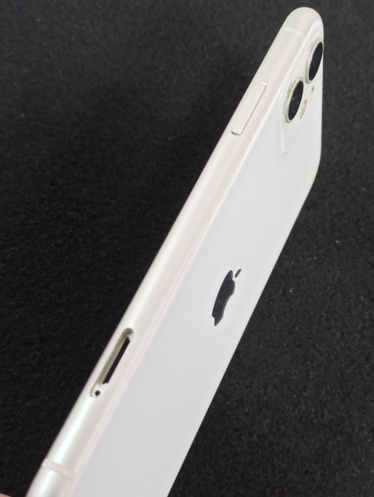 Apple iPhone 11 "64Gb×89%"