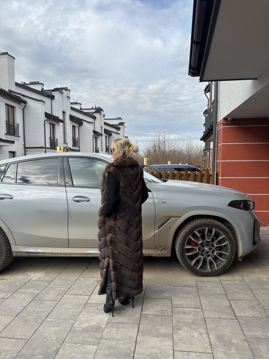 Жилет,шуба з соболя