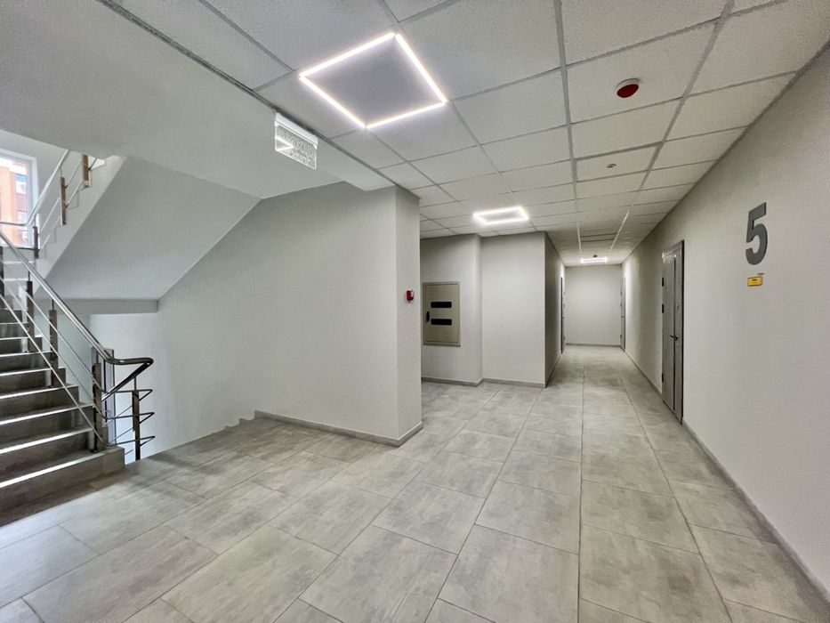 Продаж 1к квартири 42м2, середній 5й поверх, ЖК Софіівські липки