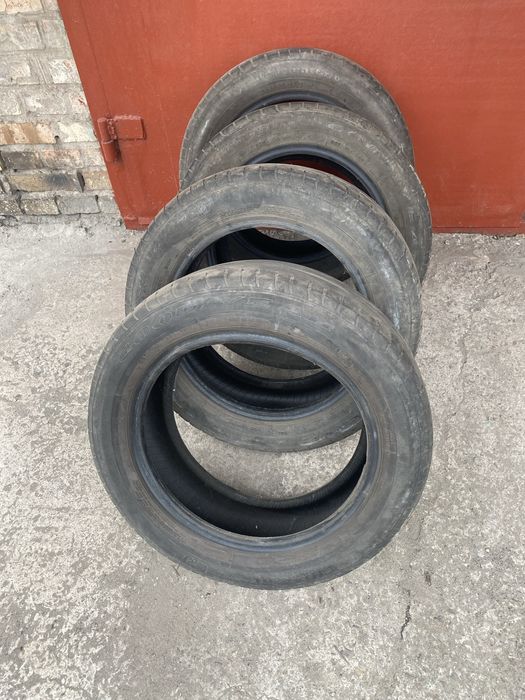 Літні шини Goodyear  195/60 R16