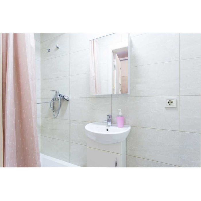 Квартира подобово/ вул. Молодої Гвардії/ Спортивна/ Захисників України