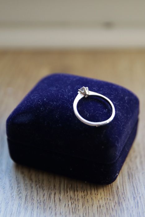 Pierścionek z białego złota 585 z brylantem 0,24 ct | SI1 E VG | 11-12