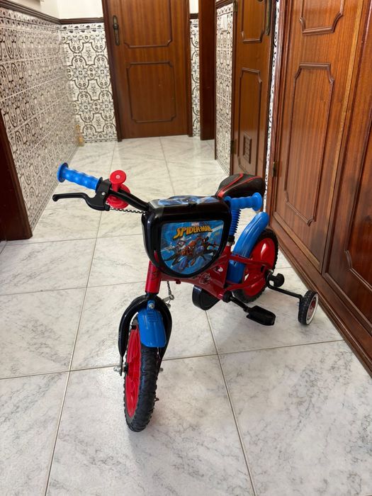 Bicicleta infantil do spider man