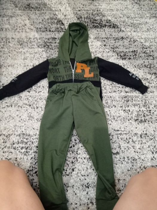 Спортивний костюм