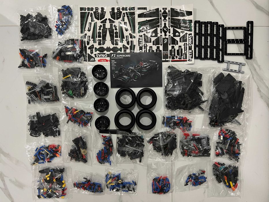 Technic КОНСТРУКТОР Mercedes AMG F1 W14 Performance 63см Formula LEGO