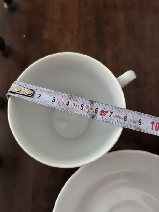 Чайний сервіз з квітковим декором, білий фарфор, б/в