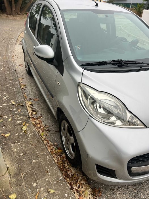 Peugeot 107 de 11/2010