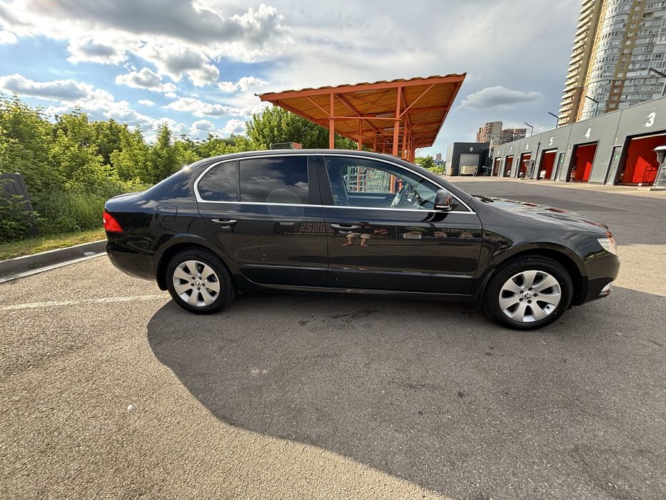 Skoda Superb 1.8 Turbo, 2012