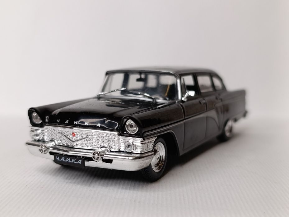 "Чайка " ГАЗ -13