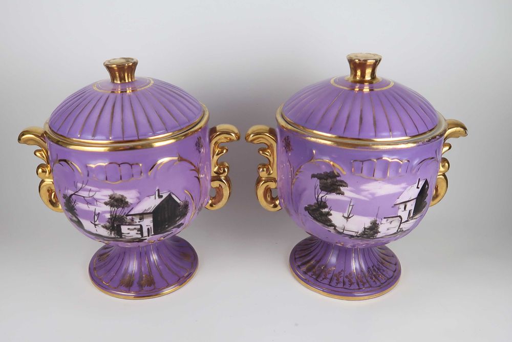 Par de Ânforas de cor Lilás em faiança