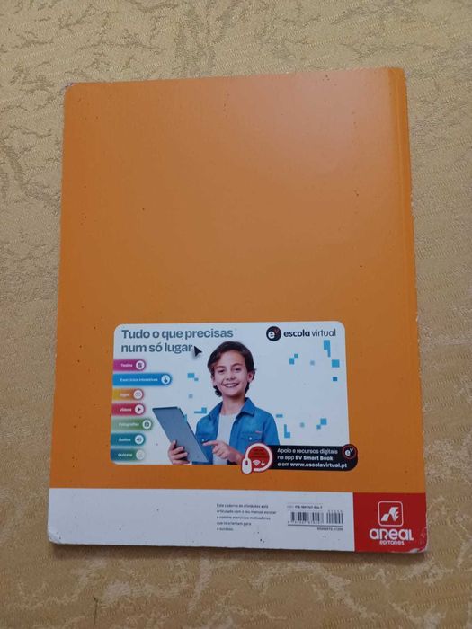 Caderno  - MSI 8 - Matemática Sob Investigação 8 - 8.º Ano