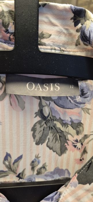 Bluzka damska w kwiaty Oasis