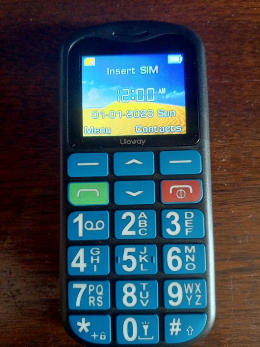 Продам телефон новий