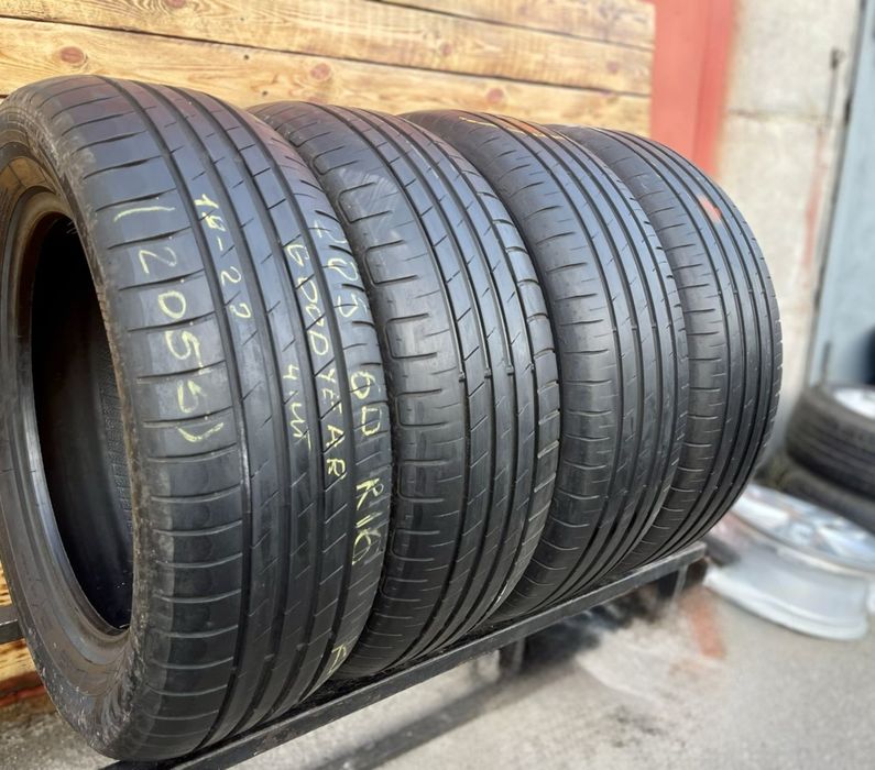 Шини літні 205/60 R16 Goodyear