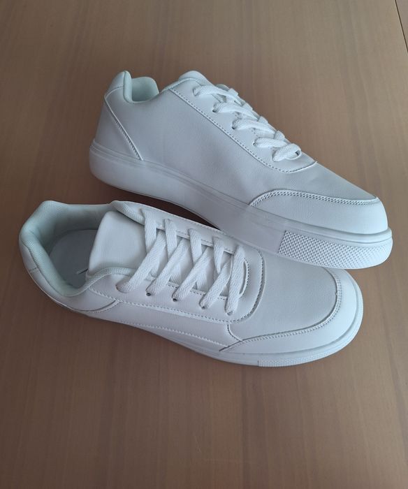 Białe damskie buty sportowe sneakersy  44,wkładka 28,3cm