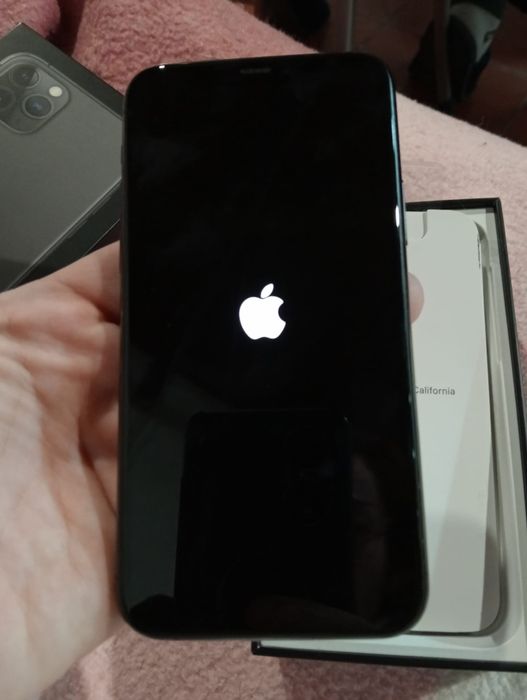 iPhone 11 256g pouco usado