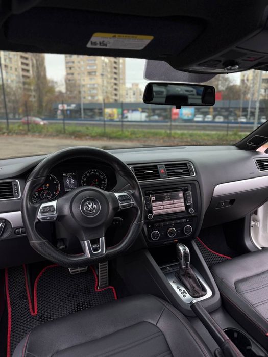 Продам Jetta GLI