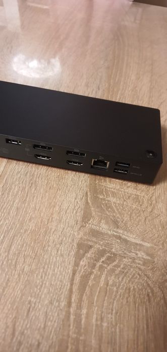 Stacja dokujaca Lenovo ThingPad Thunderbolt 3 Workstation Dock Gen 2