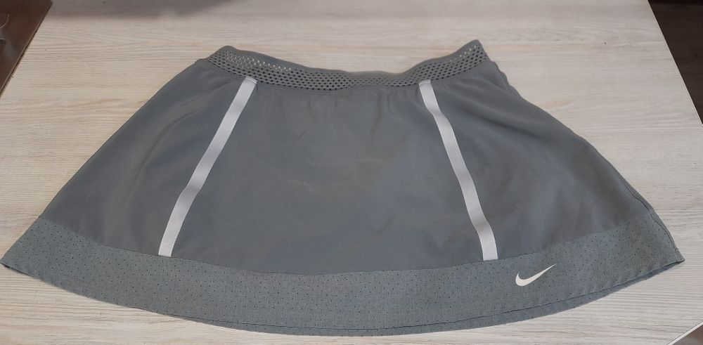 Спортивная юбка- шорты фирмы "NIKE "