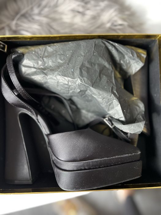 Buty na platformie satynowe Asos