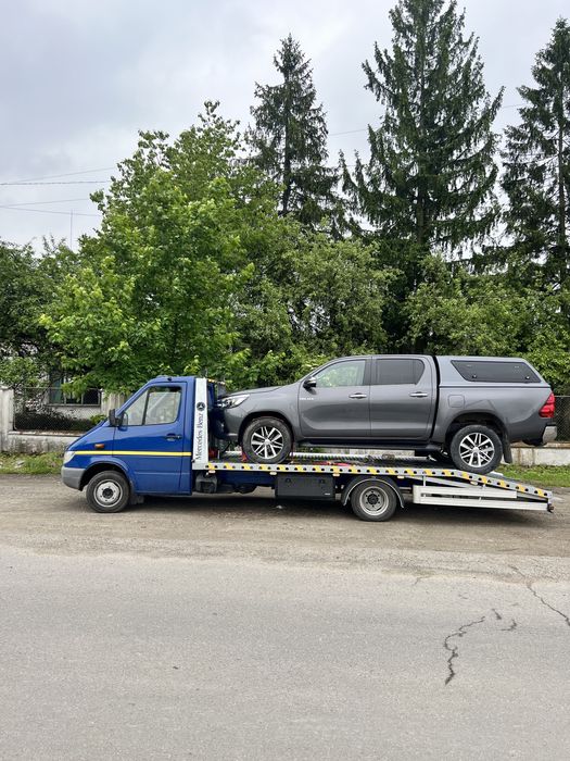 Послуги Евакуатор 24/7