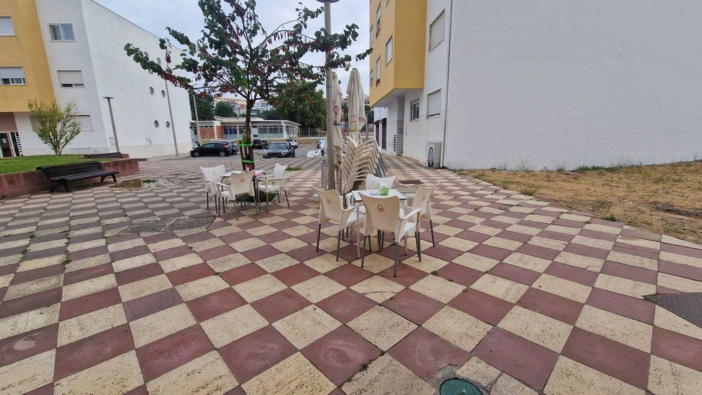 Trespasse de Negócio de Brunch e Pequenos-Almoços com Esplanada