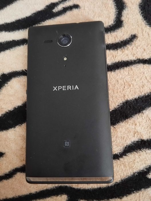 Продам Sony C5303