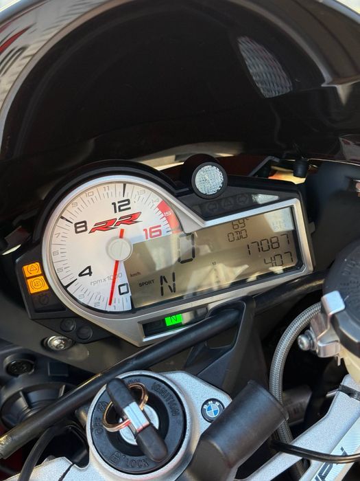 Мотоцикл BMW S1000RR 2018 рік