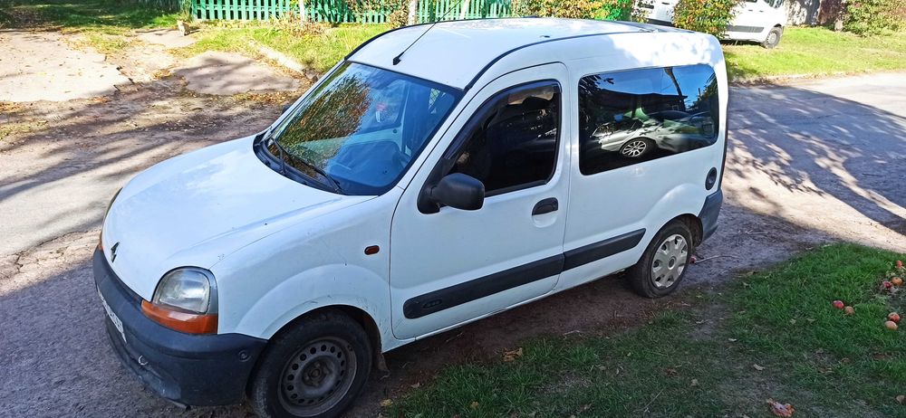 Автомобіль Renault Kangoo
