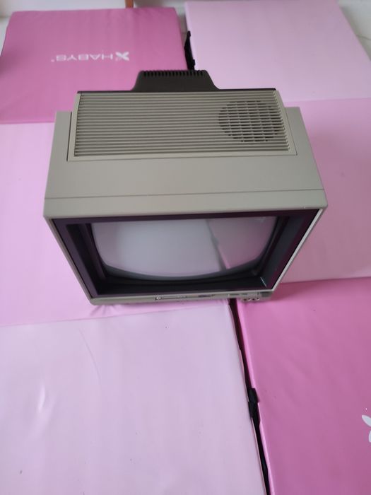 Monitor Commodore 1702 oryginalny Radzionków • OLX.pl