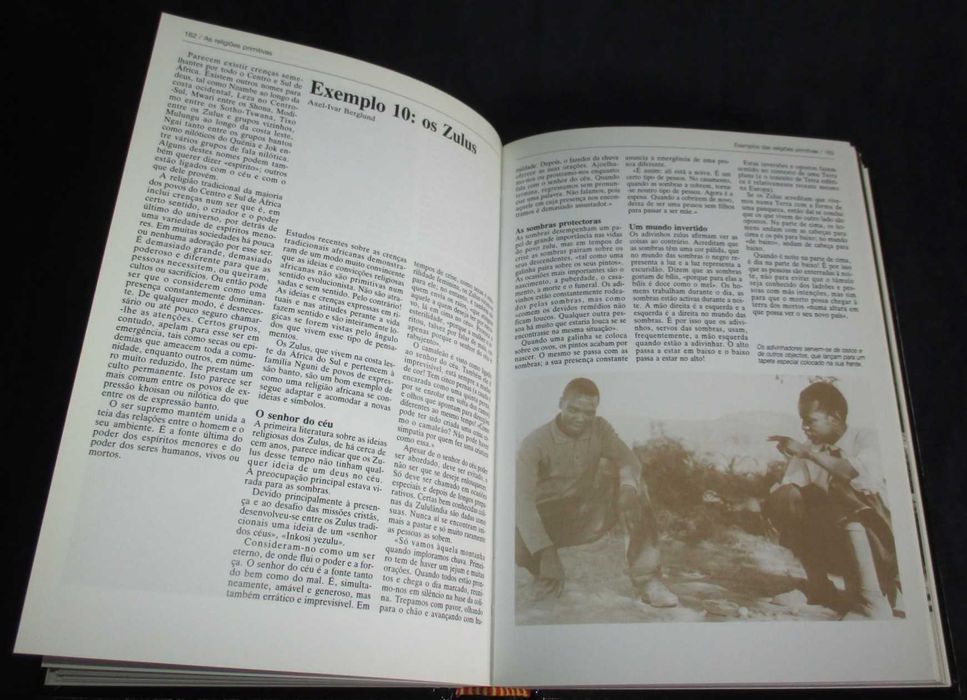 Livro As Religiões do Mundo Círculo de Leitores