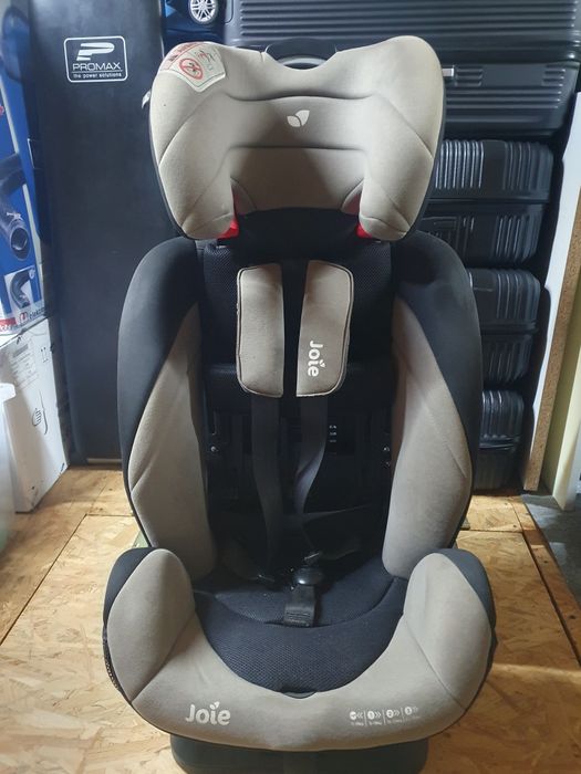 Fotelik samochodowy Joie 0-25kg