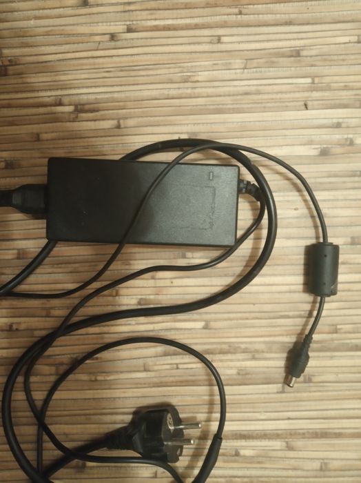 Блок живлення питания для ноутбука