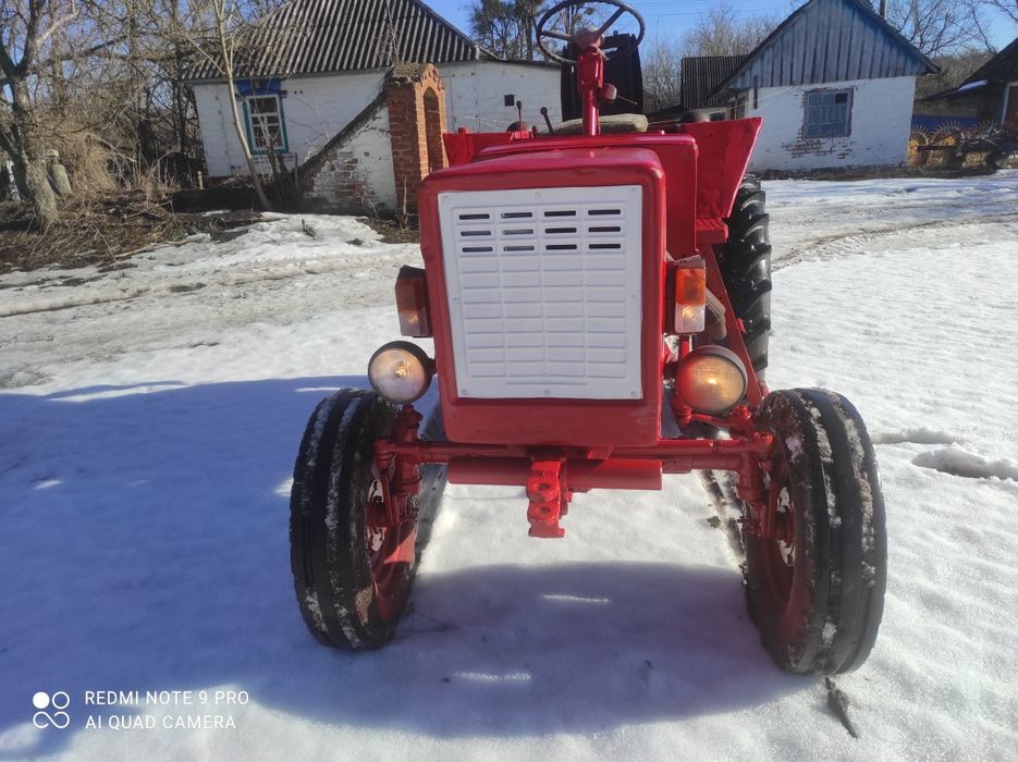 Продам трактор т 25