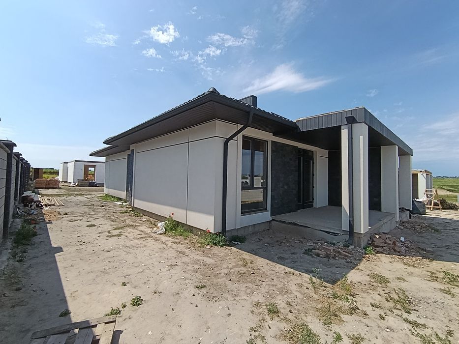 Продаж Дуплекса з міськими комунікаціями