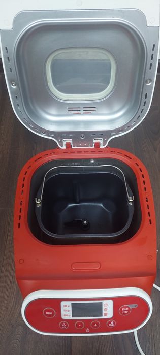 Хлібопічка мулинекс 2100грн