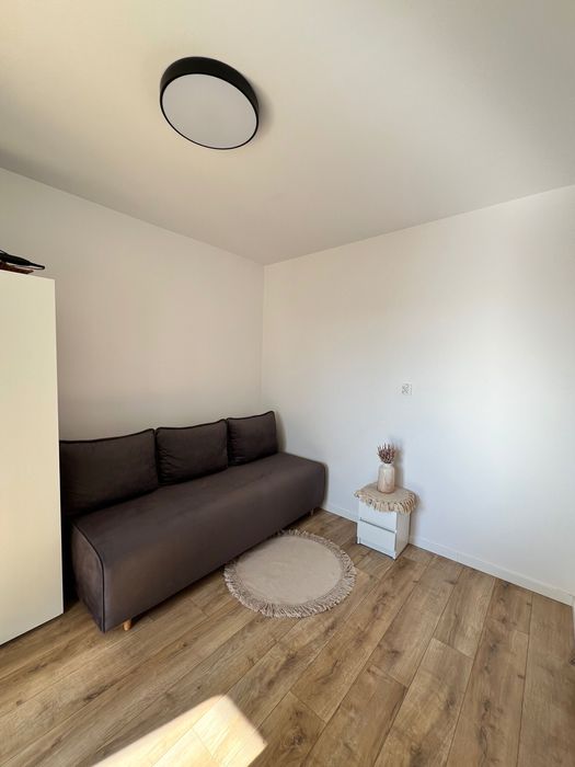 Wynajmę pokój jednoosobowy z balkonem – Lipska 59 | od 1 kwietnia