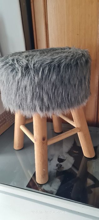 Banqueta cor cinza
