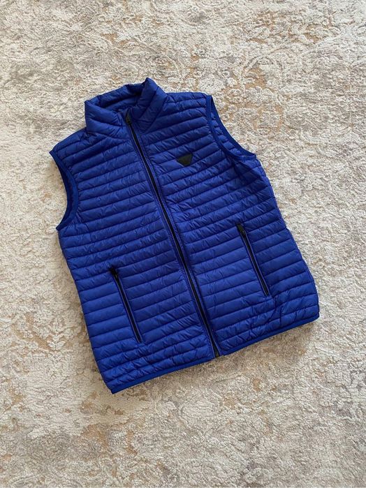 Жилетка Armani оригінал