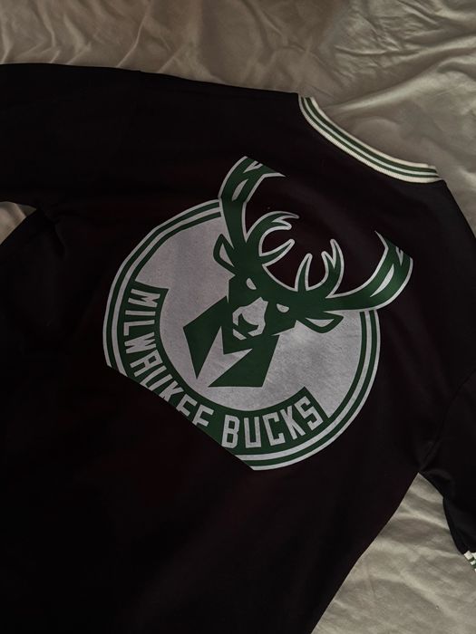 Бомбер / баскетбольна куртка Milwaukee Bucks