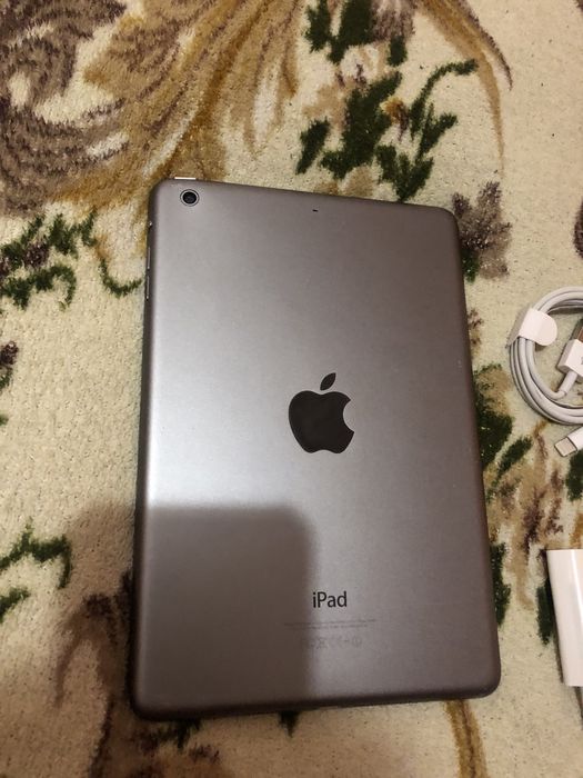 Айпад 7.9 дюймів