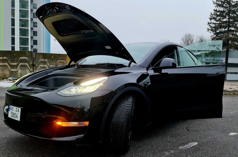 Продам Tesla Model Y 2022 Long Range 75kWh Dual Motor, AWD