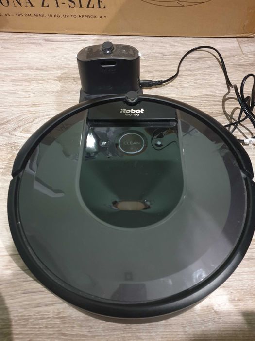 Robot i7 rumba sprzątający