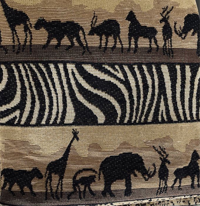 Tecido estampa selva africana