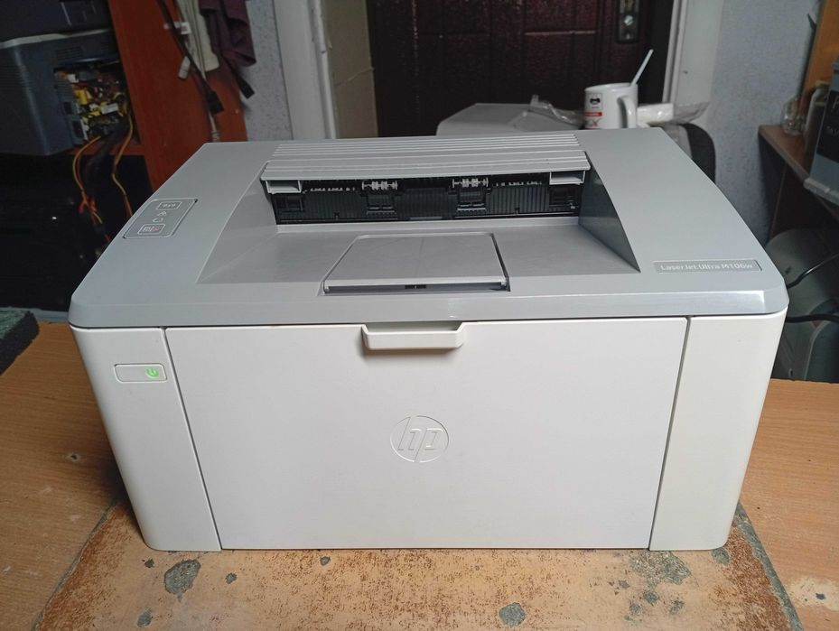 Лазерний принтер HP LaserJet Ultra M106w з WiFi