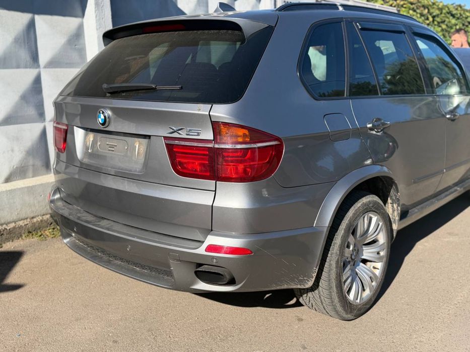 M пакет обвіс BMW X5 e70  БМВ Х5 е70 передній задній бампер пороги розширювачі арок M Pack М обвес передний задний бампер расширители A52