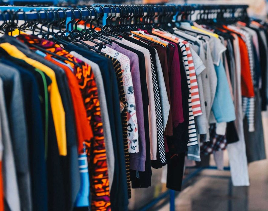 Duże paczki do dalszej odsprzedaży 2 zł sztuka