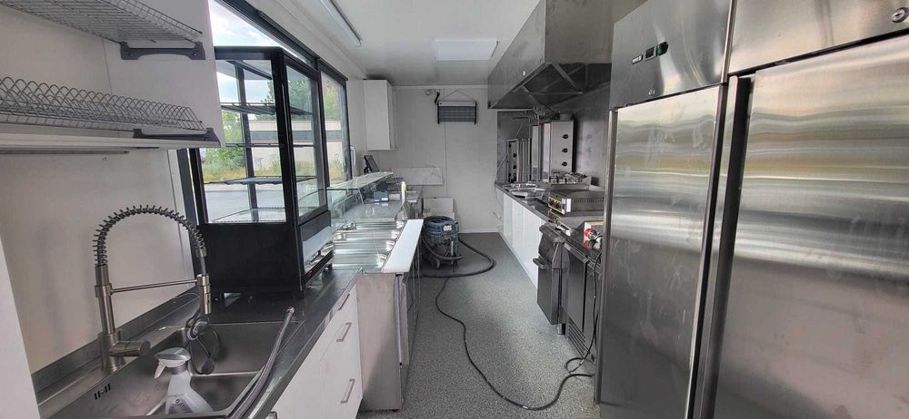 Kontener pawilon gastronomiczny – Kebab, kiełbasa, kurczaki–całoroczny