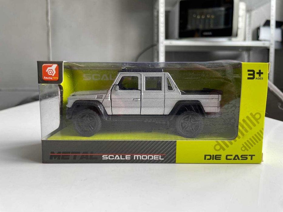 Mercedes G W463 Brabus lego 76924 Gle 1 43 64 Minichamps Welly Iscale