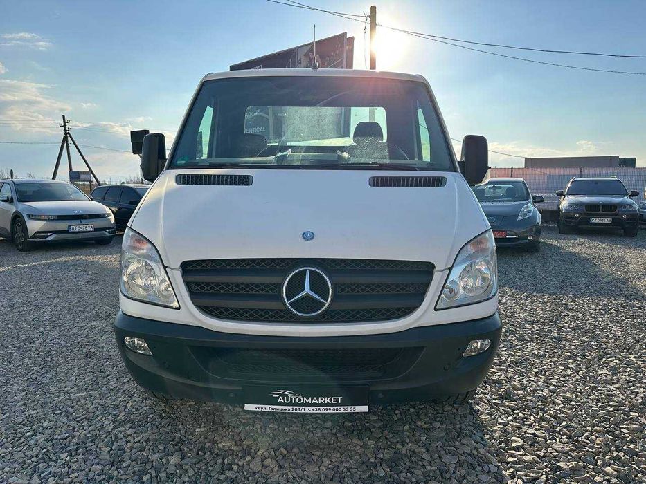 Mercedes-Benz Sprinter 2012